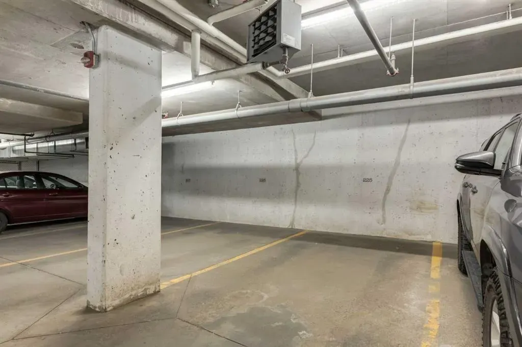 3111 34 Avenue NW, #211