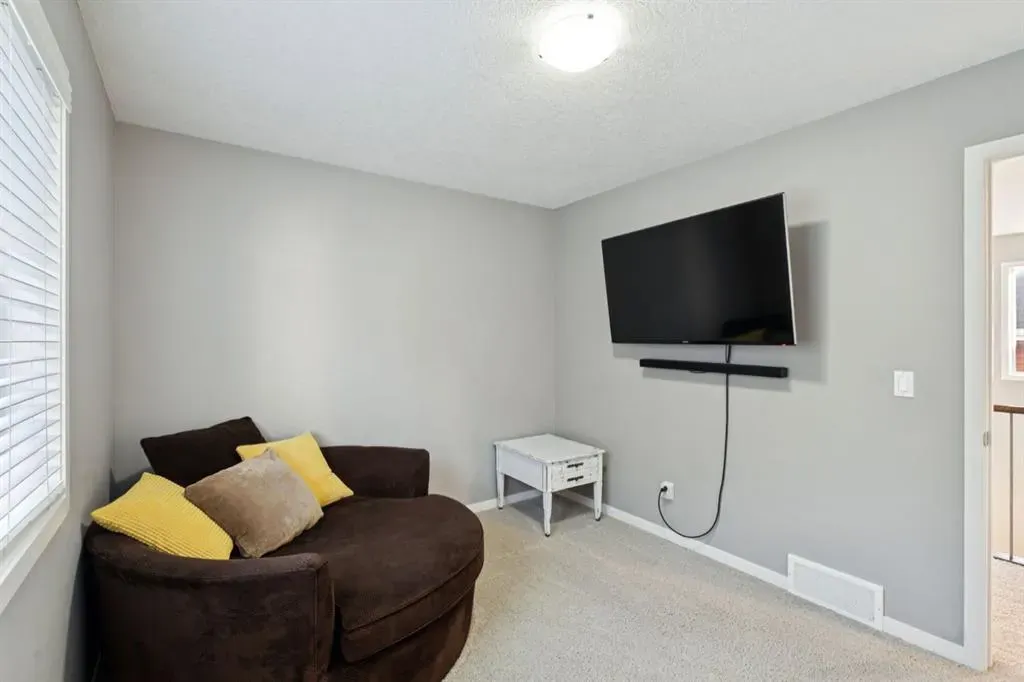 453 River Heights Drive