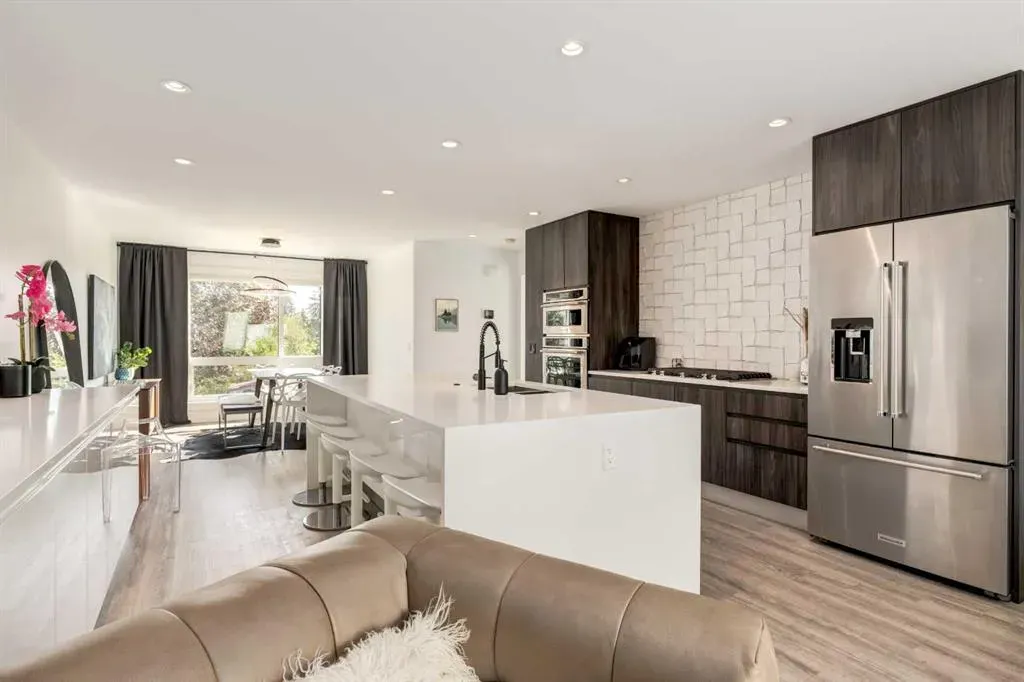 27 Hendon Place NW