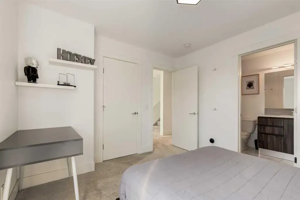 27 Hendon Place NW
