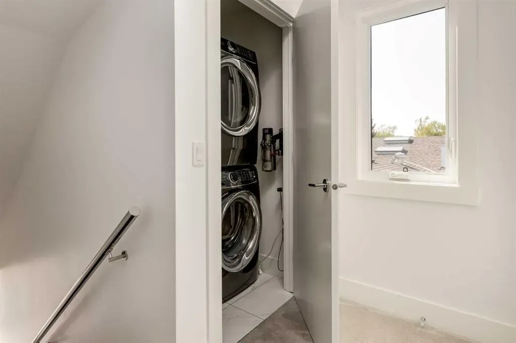 27 Hendon Place NW