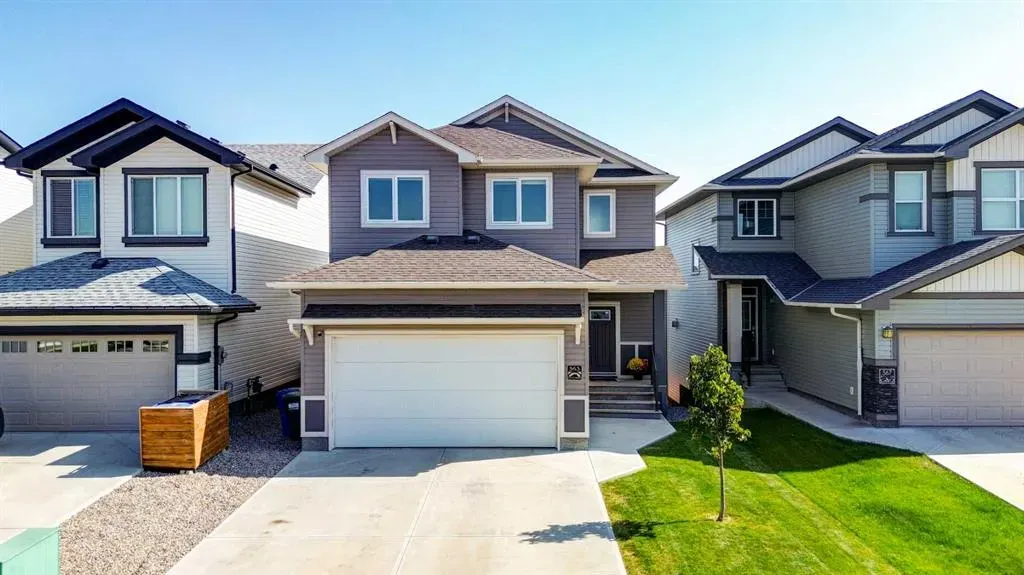 563 Moonlight Lane