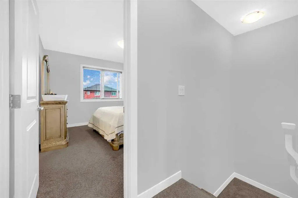 46 Cornerbrook Manor NE