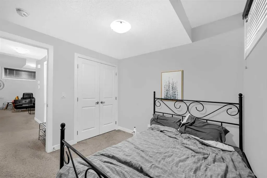 46 Cornerbrook Manor NE