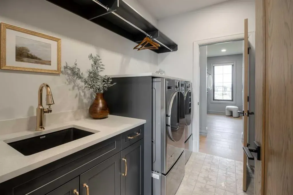93 Prairie Arbour Boulevard S