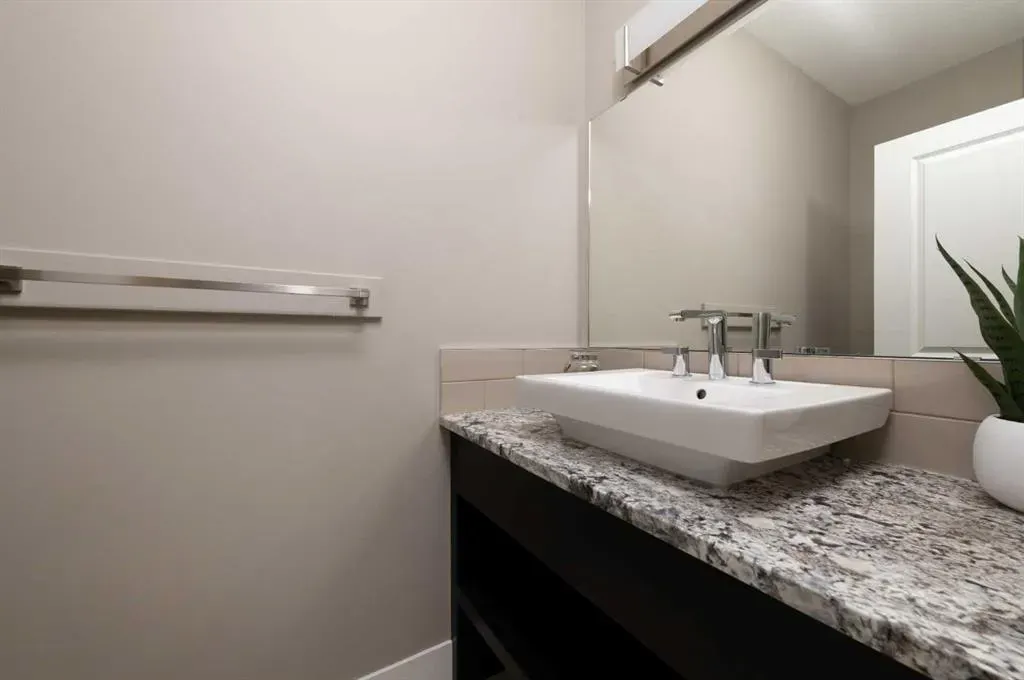 208 Sparrow Hawk Drive, #13