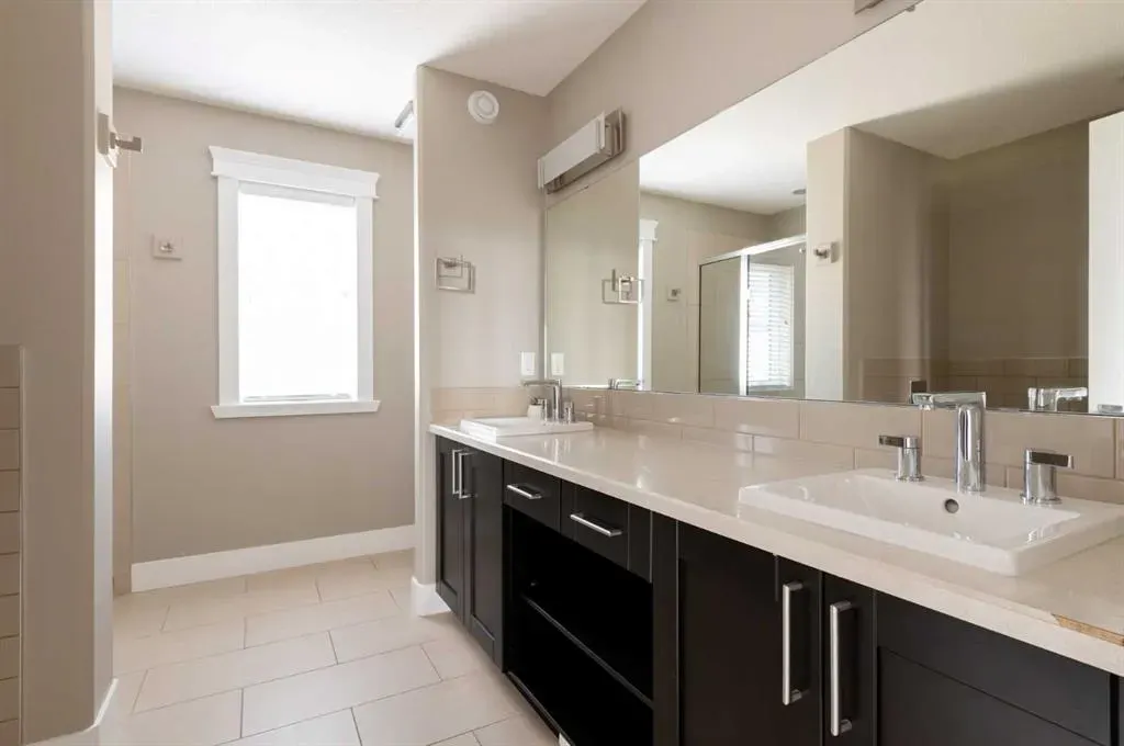 208 Sparrow Hawk Drive, #13