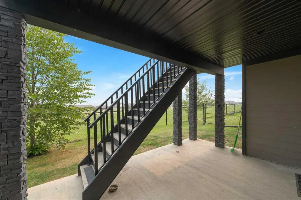 208 Sparrow Hawk Drive, #13