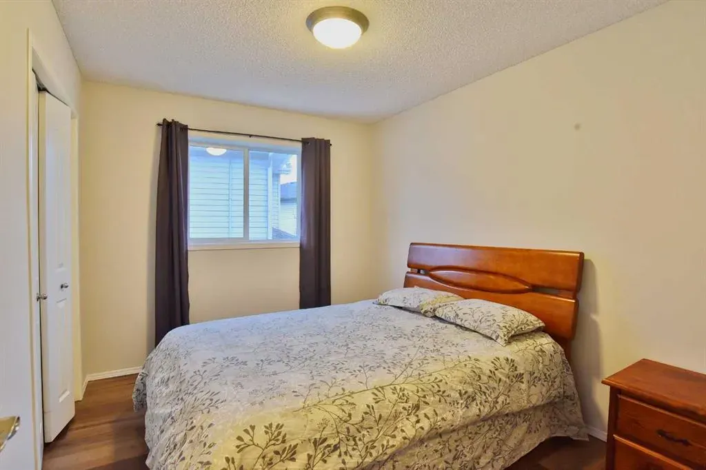 133 Panamount Court NW