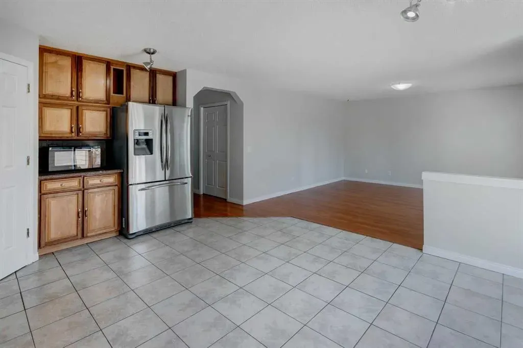 26 Rocky Ridge Heights NW