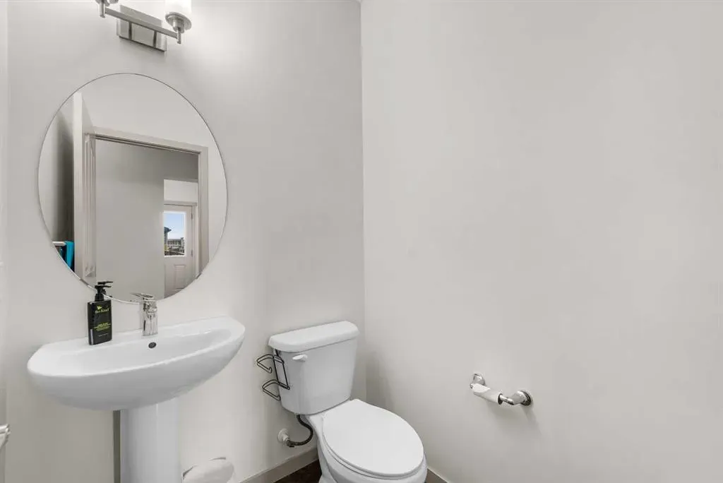 107 MASTERS Heights SE