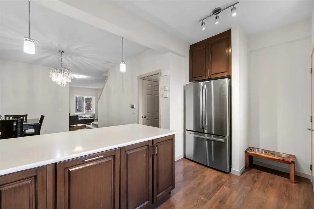 107 MASTERS Heights SE