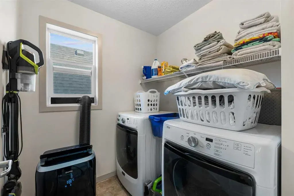 107 MASTERS Heights SE