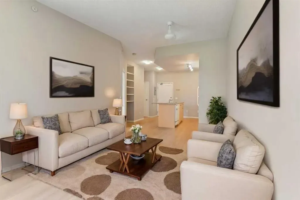 73 Erin Woods Court SE, #1107
