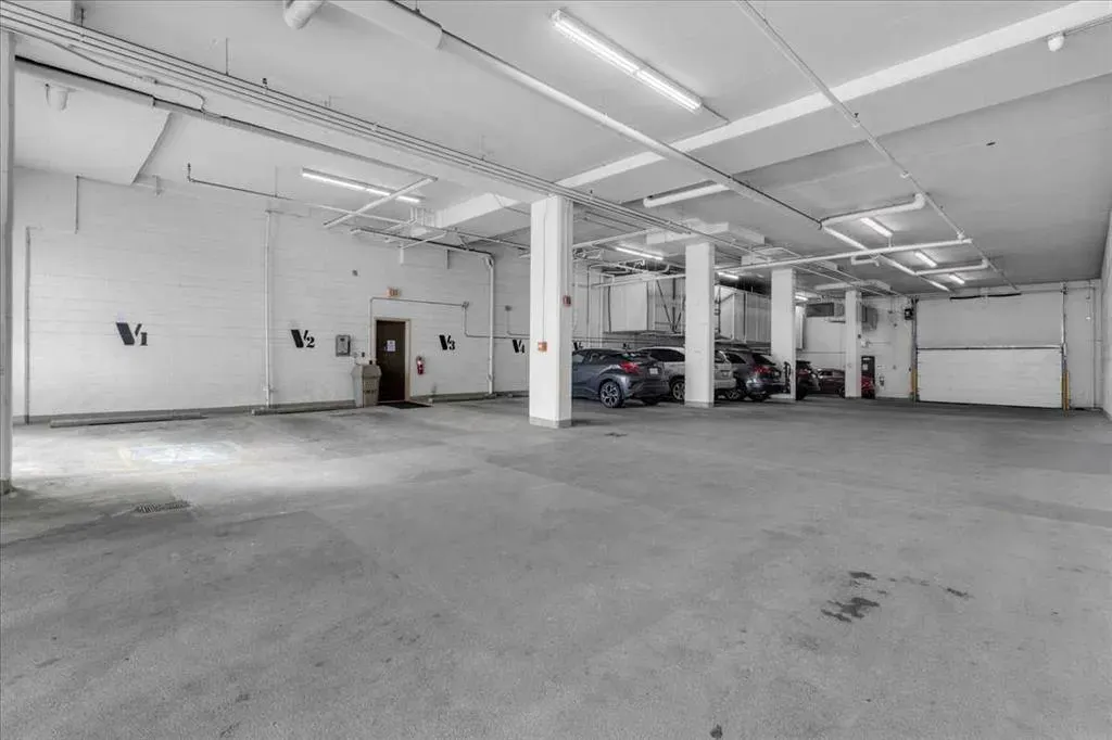 530 12 Avenue SW, #1705