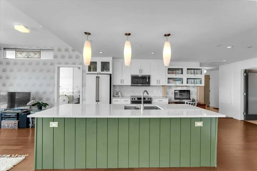 530 12 Avenue SW, #1705