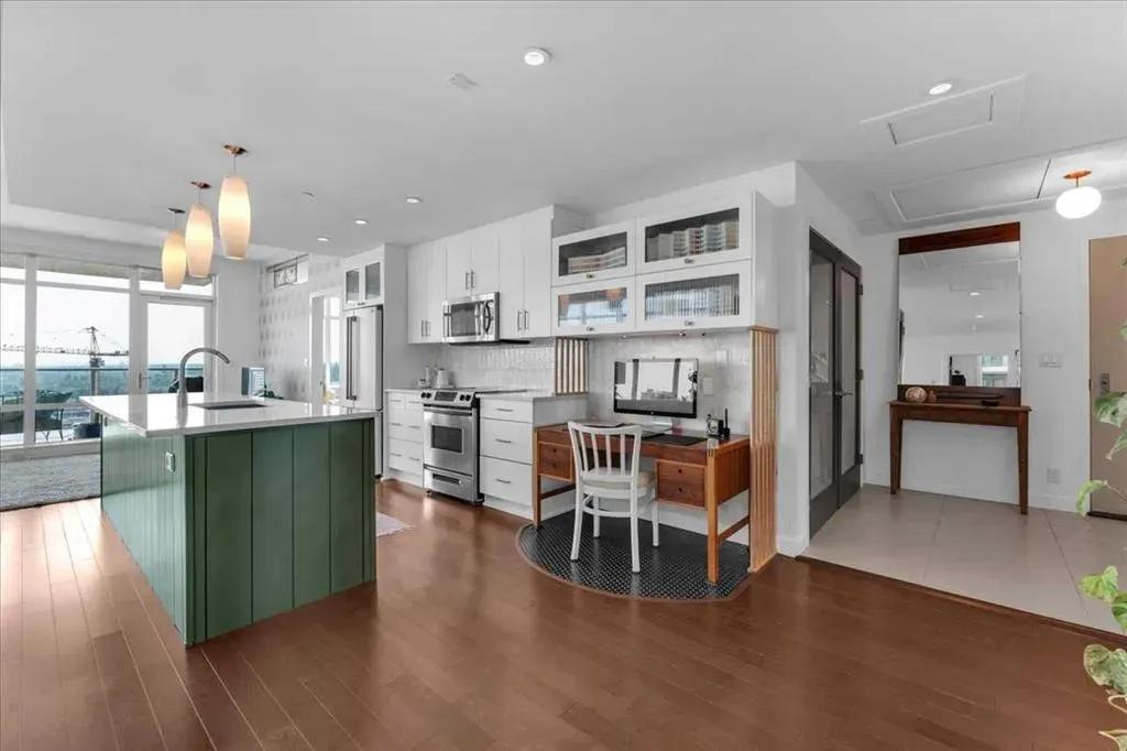 530 12 Avenue SW, #1705