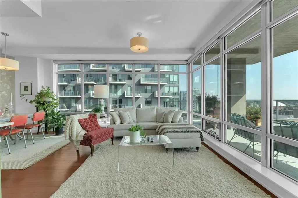 530 12 Avenue SW, #1705