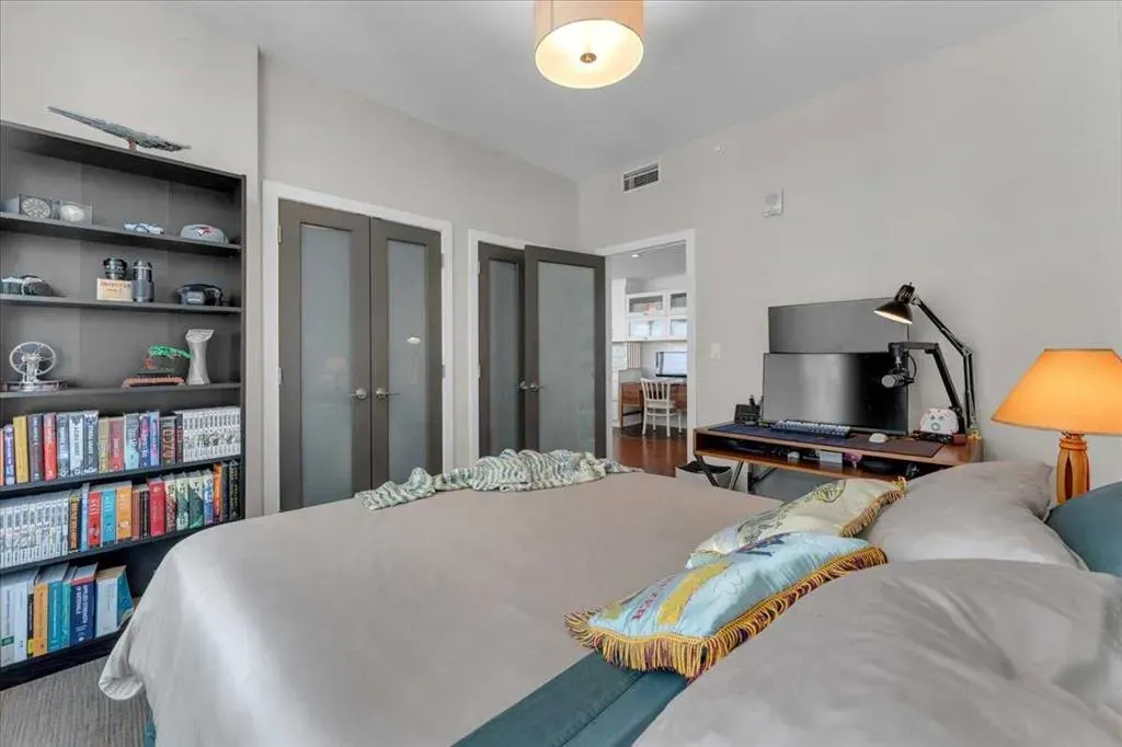 530 12 Avenue SW, #1705