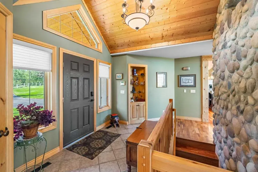 98 equestrian Drive