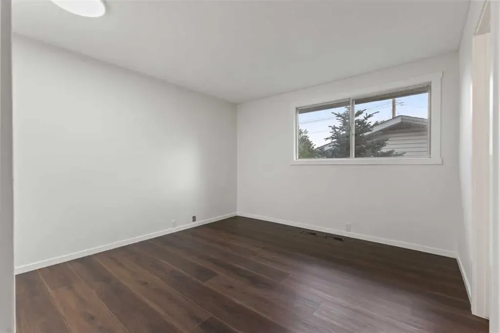 3217 Doverthorn Road SE