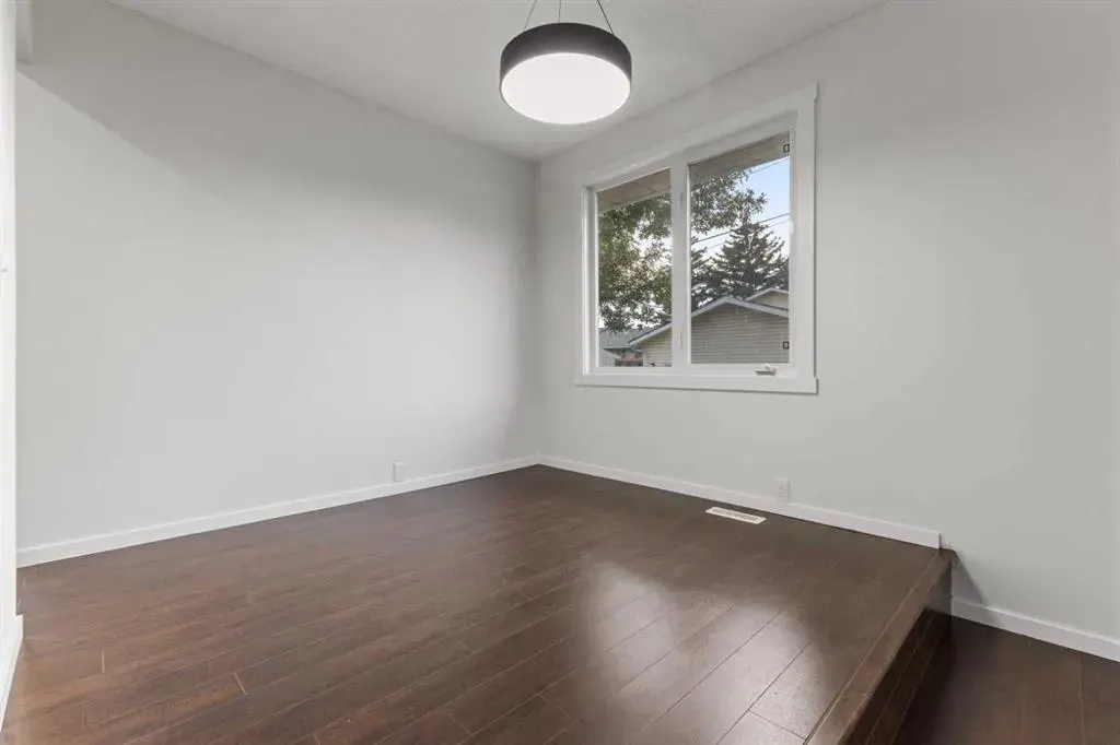 3217 Doverthorn Road SE