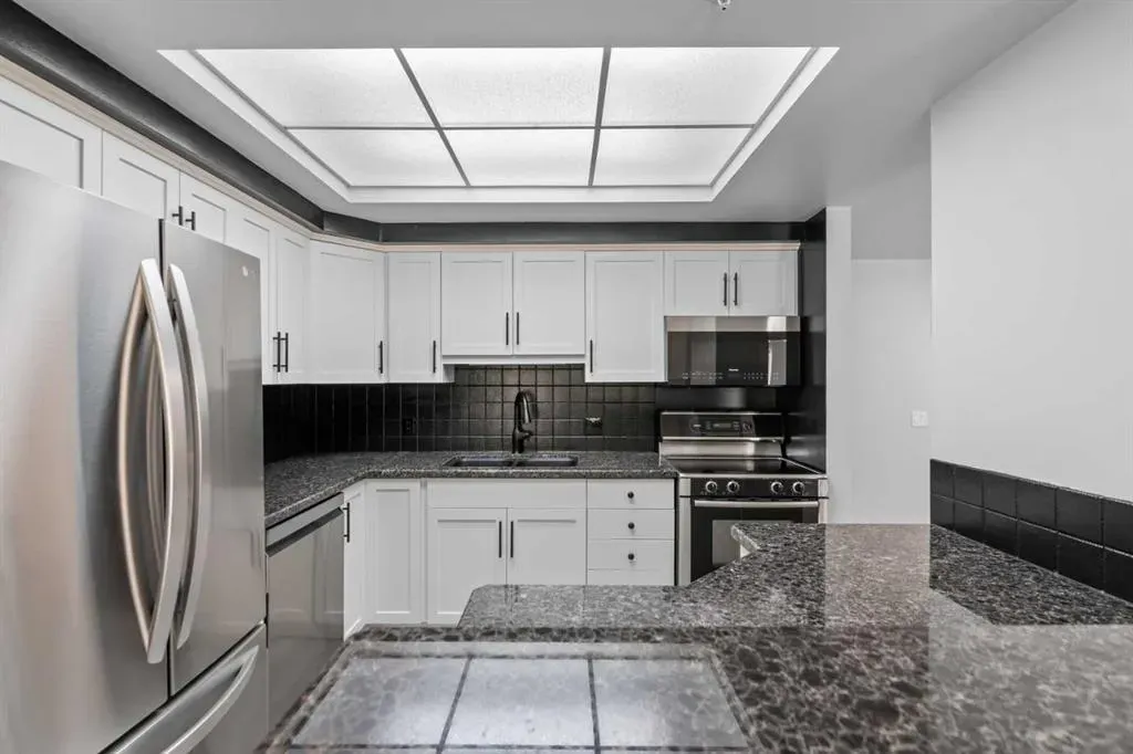 114 15 Avenue SW, #307
