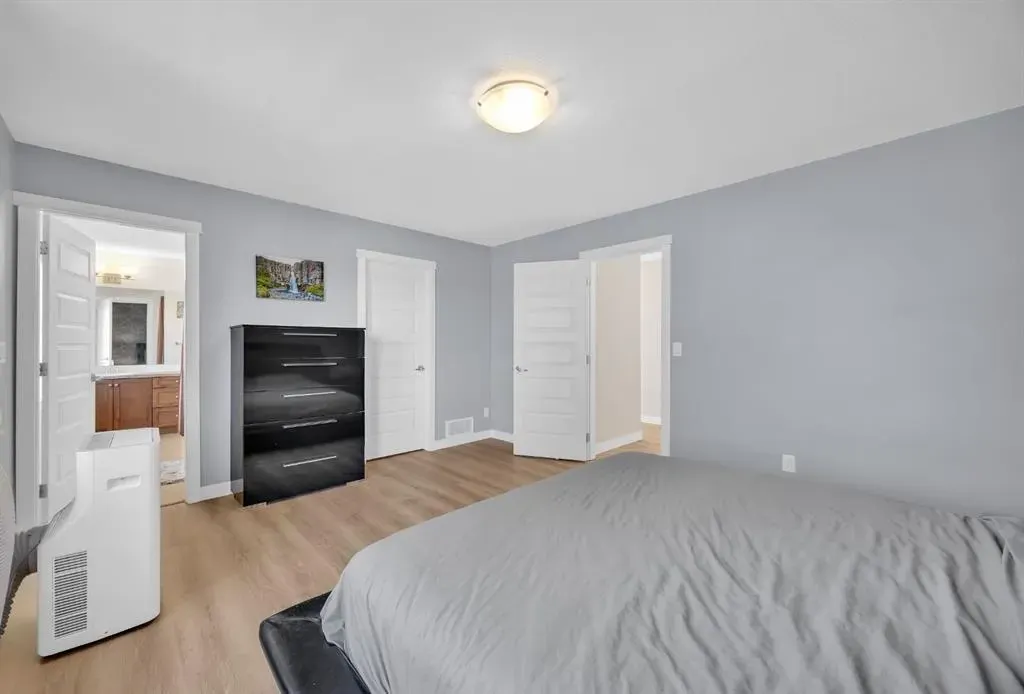 1001 8 Street NW, #3304