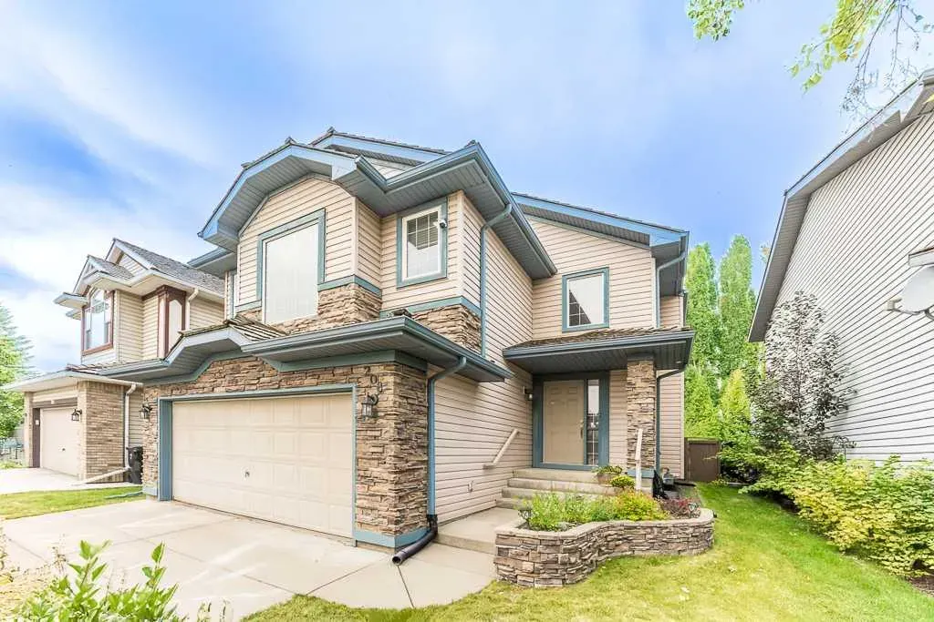208 Mt Brewster Circle SE