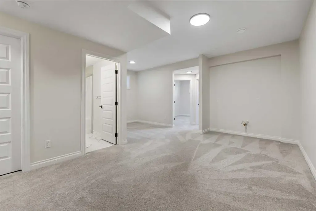 50 Homestead Common NE