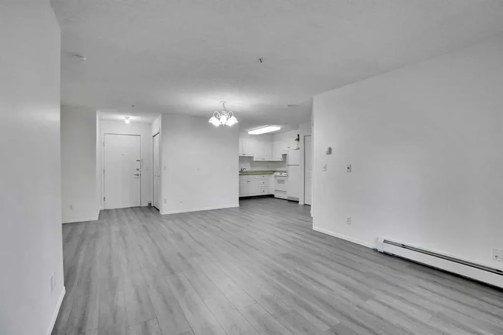 6818 Pinecliff Grove NE, #3102