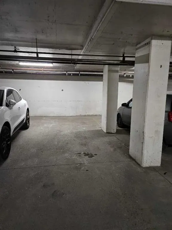 1334 12 Avenue SW, #704