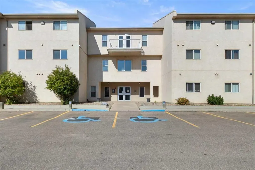 6608 42 Street, #207B