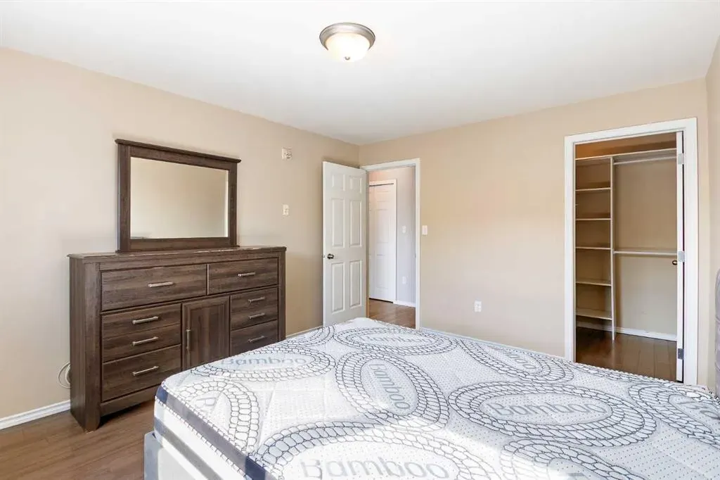 6608 42 Street, #207B