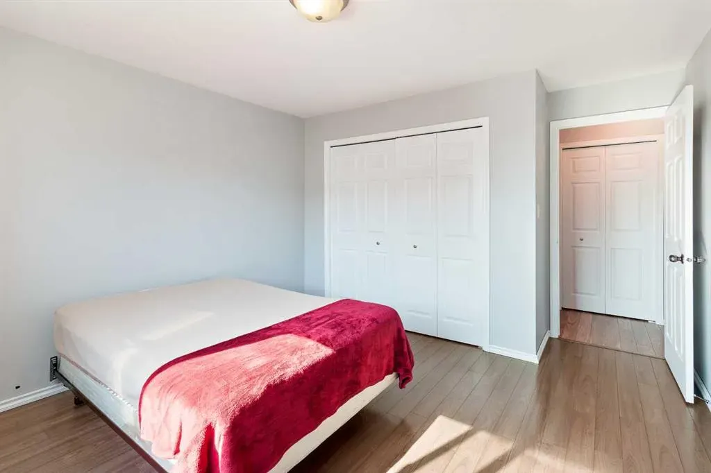 6608 42 Street, #207B