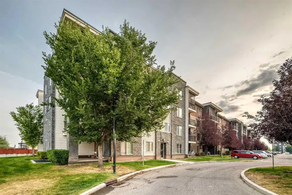 7110 80 Avenue NE, #107