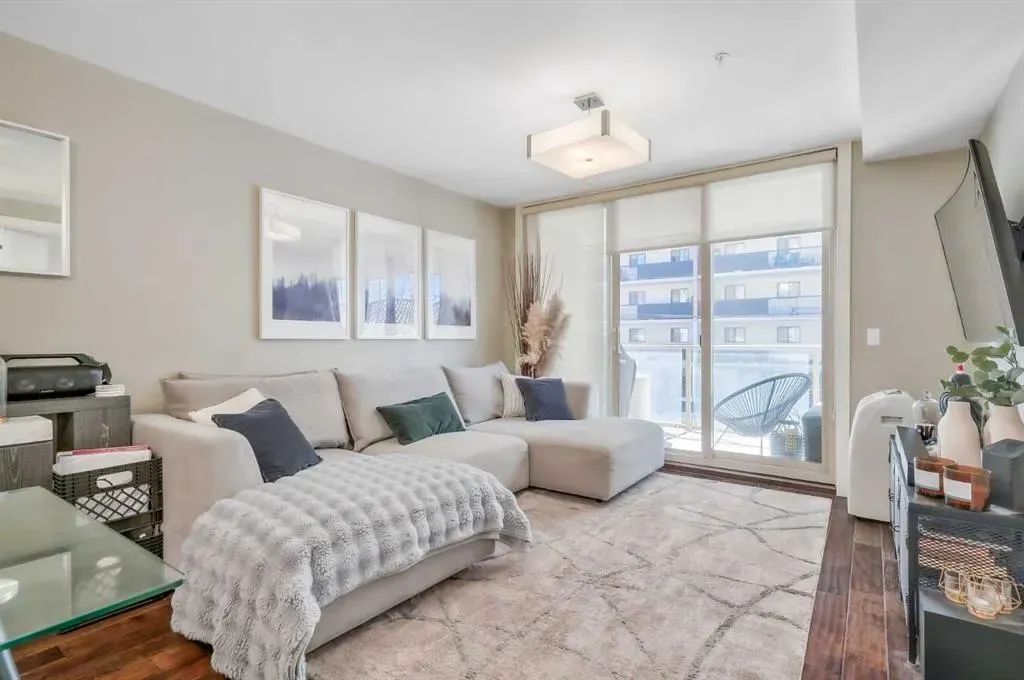 1029 15 Avenue SW, #202