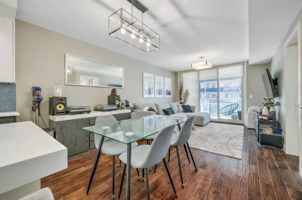 1029 15 Avenue SW, #202