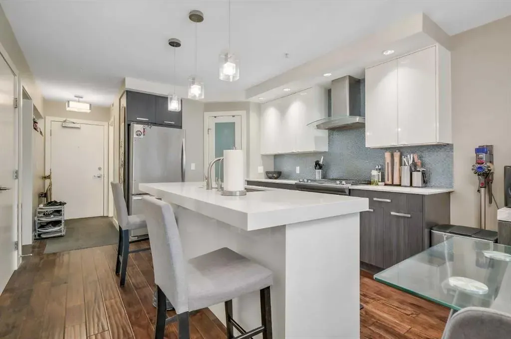 1029 15 Avenue SW, #202