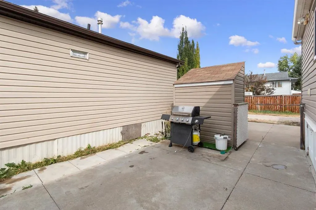 4 Birch Close