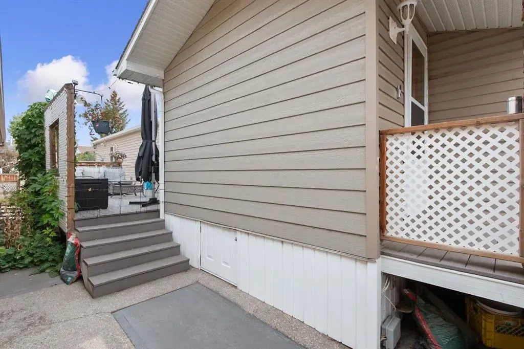 4 Birch Close