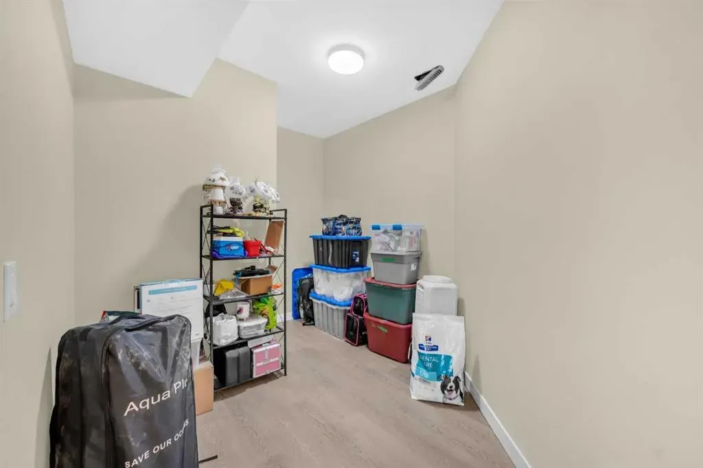 3 Sunset Court