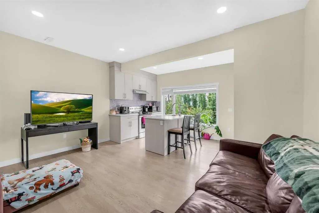3 Sunset Court
