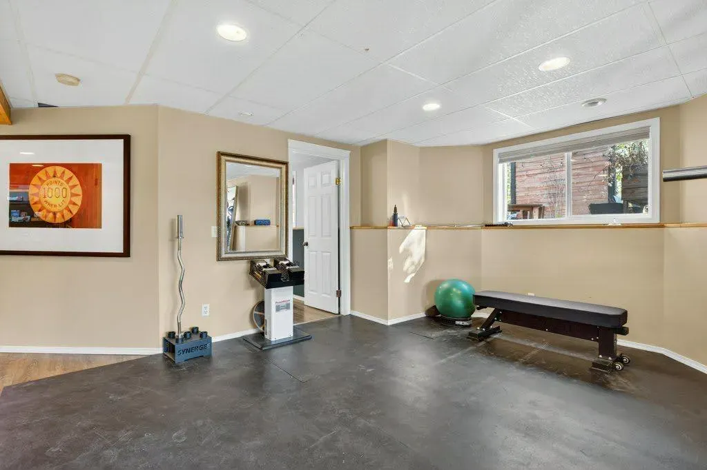 292185 264 Township
