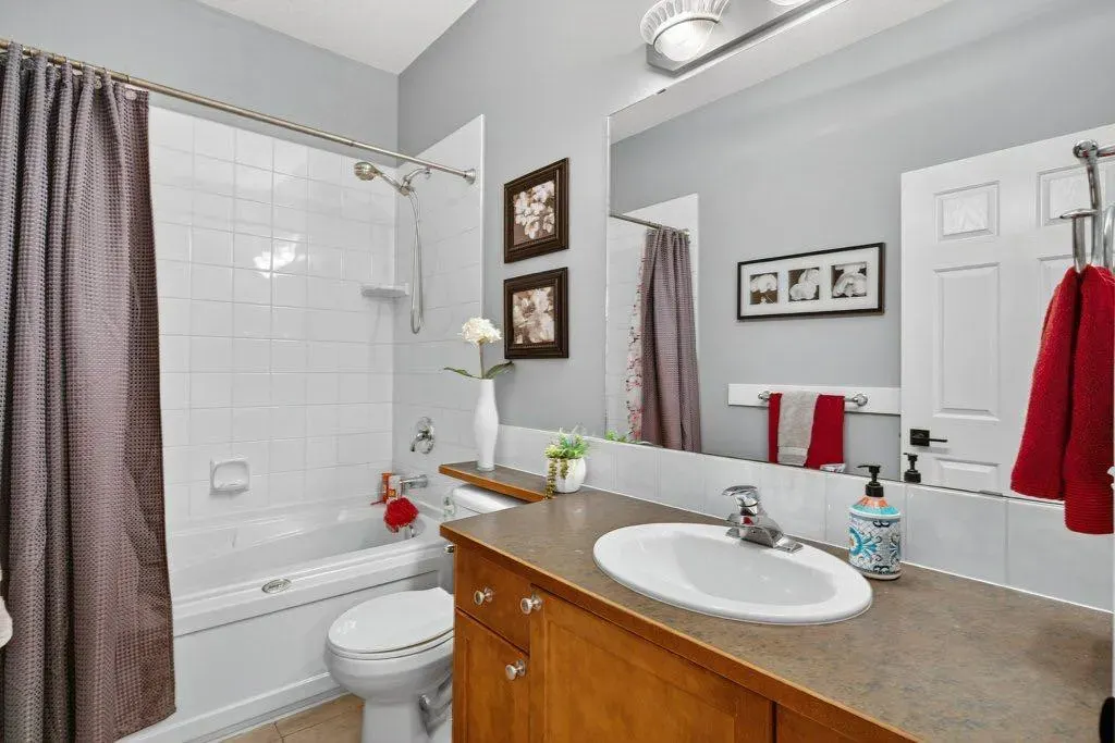 292185 264 Township