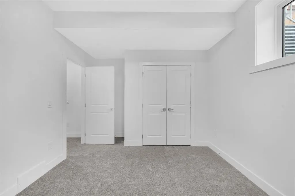 426 13 Avenue NE, #2