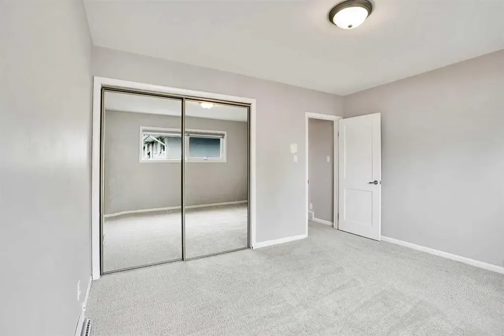 88 Westwood Drive SW
