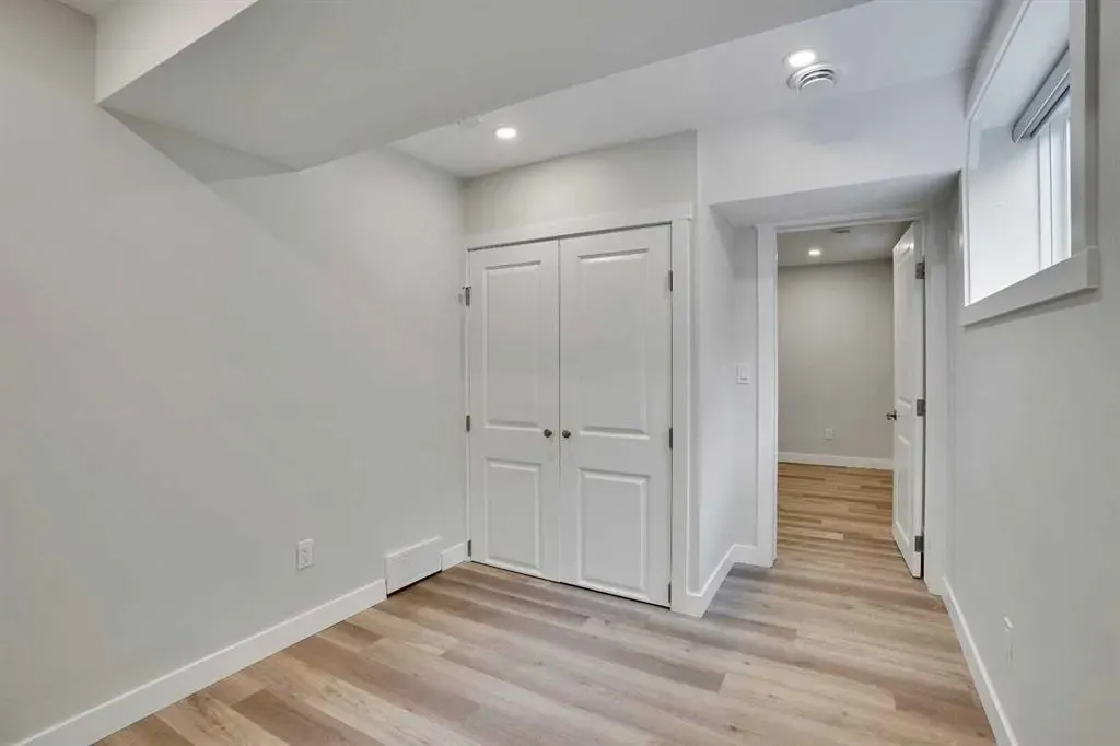 88 Westwood Drive SW