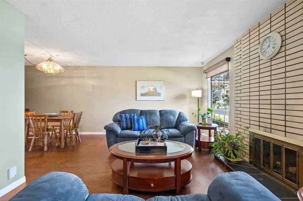 12031 Candiac Road SW