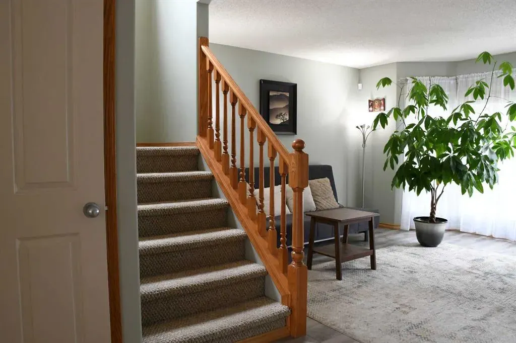 66 Cramond Circle SE